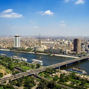 أهمية الاستثمار في عمارات للبيع بالقاهرة