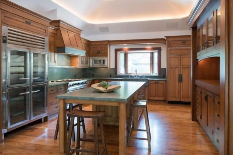 Kitchen in Idaho Ranch Lodge