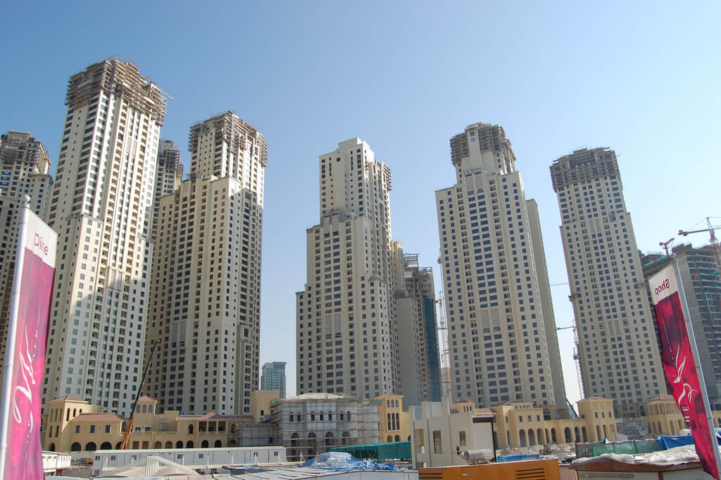 Should You Buy a Studio vs. a 1-Bedroom Apartment in Dubai?