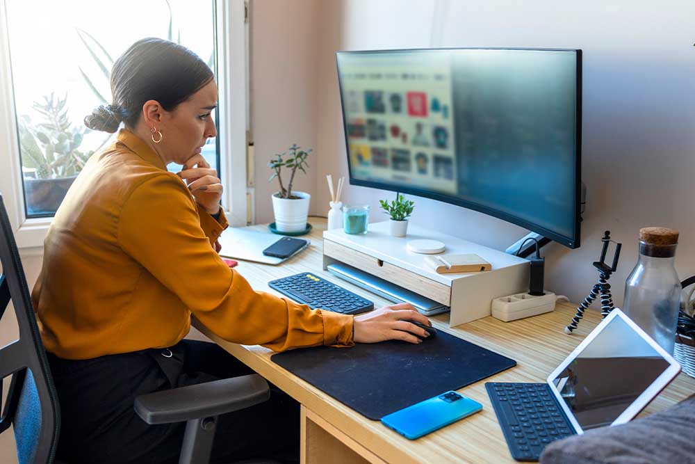 Ergonomic furniture for home office 