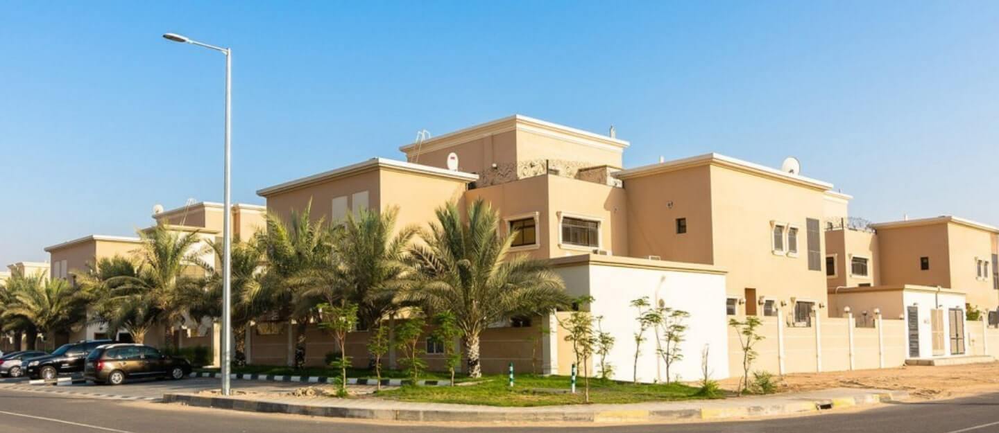 13 Best Areas in Abu Dhabi to Live in | Property Finder