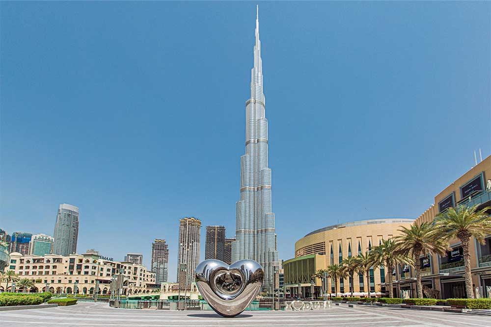 An image of Dubai Mall with Burj Khalifa