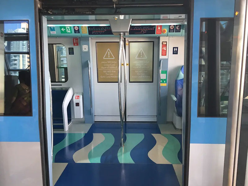 Dubai Metro doors 