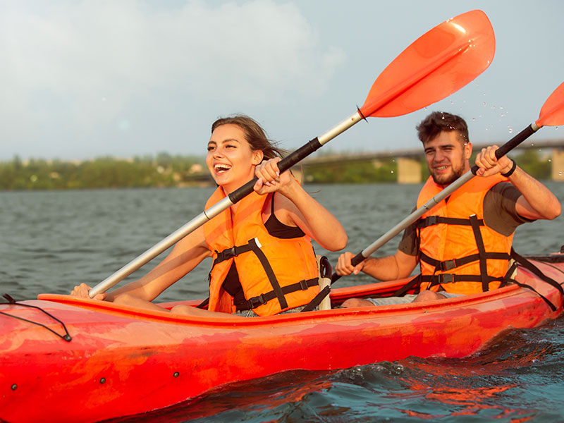 Kayaking in abu dhabi 