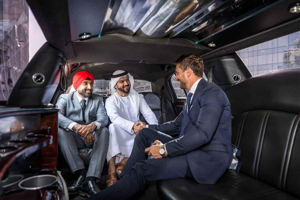  Limousine car rental near Dubai Airport