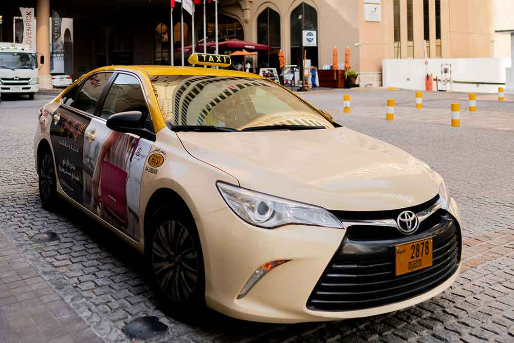 Dubai taxi service making travel convenient