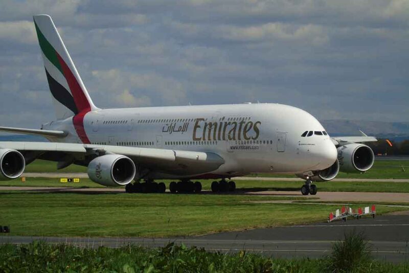 Emirates plane 