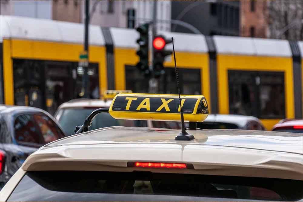 Different taxi options are available to meet everyone's needs.