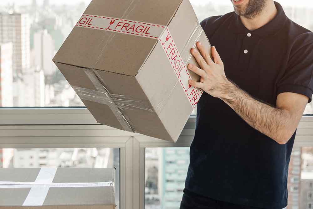 Door-to-door delivery using courier services 