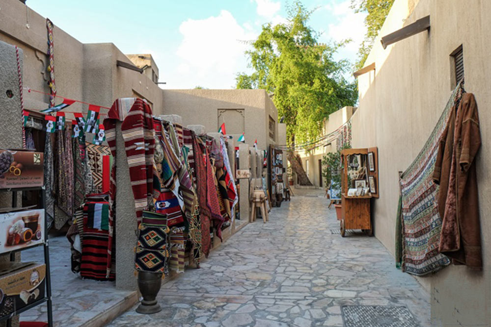 Traditional market in Dubai 