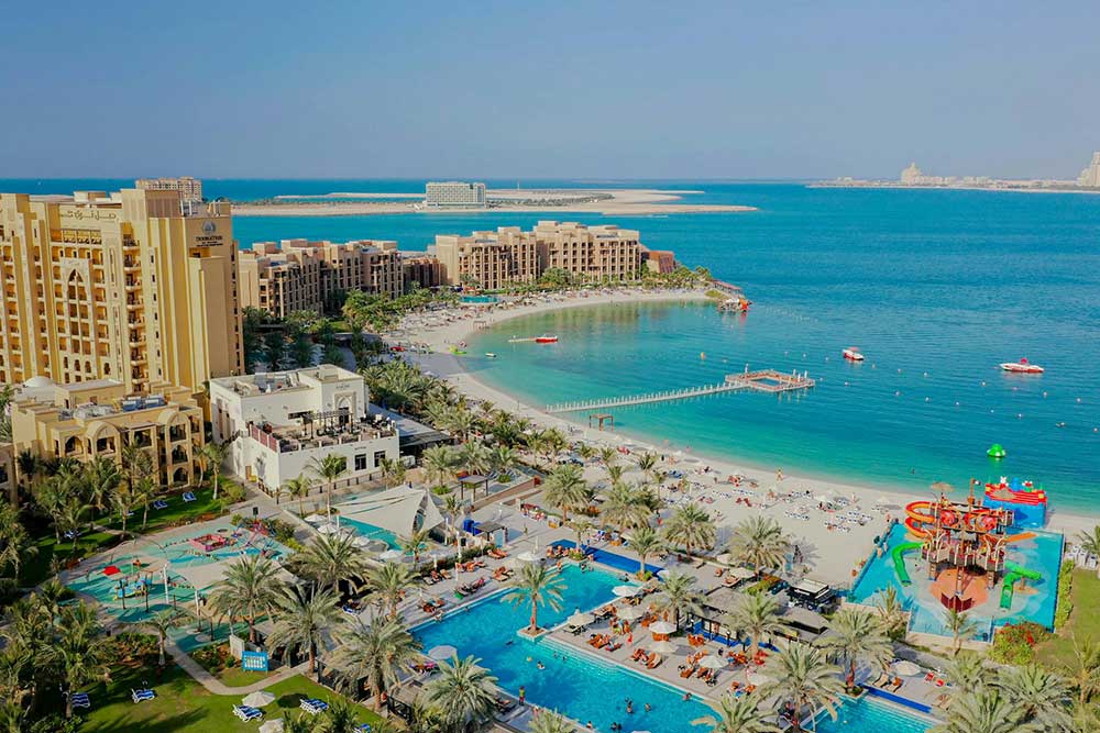  Marjan Island in Ras Al-Khaimah with a Luxury Resort and Spa DoubleTree by Hilton 