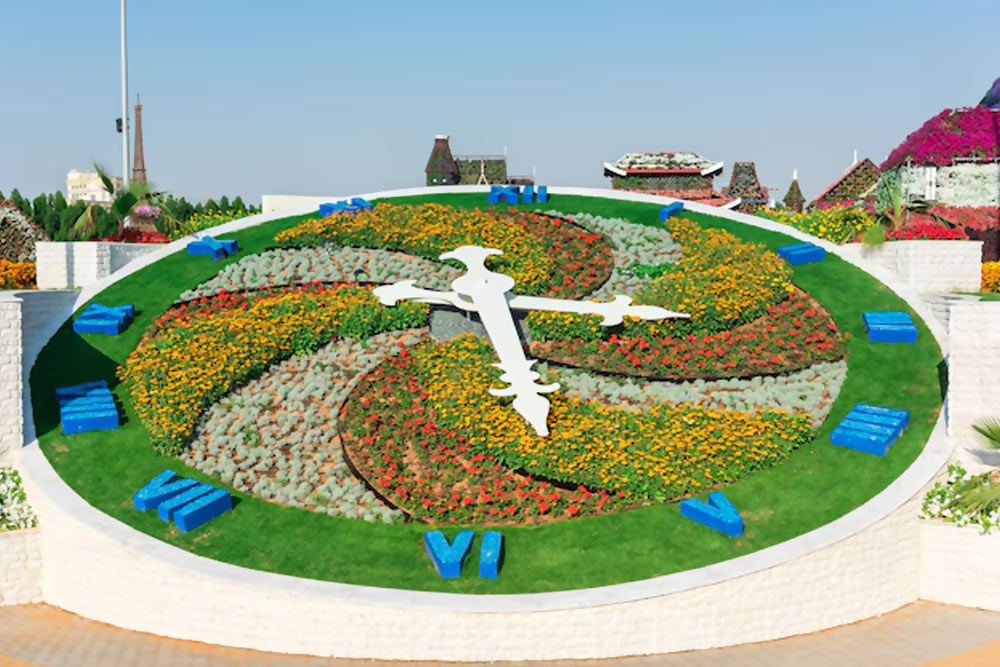 Floral Clock near Arjan