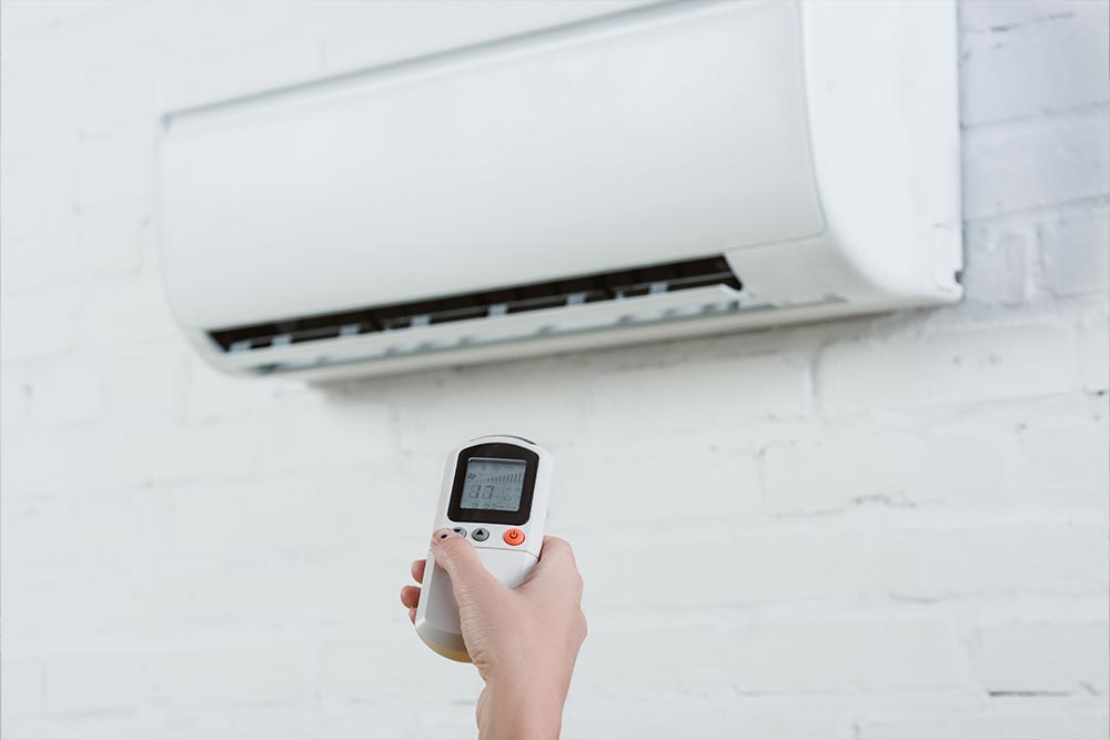 Use air conditioners to beat summer heat in Dubai