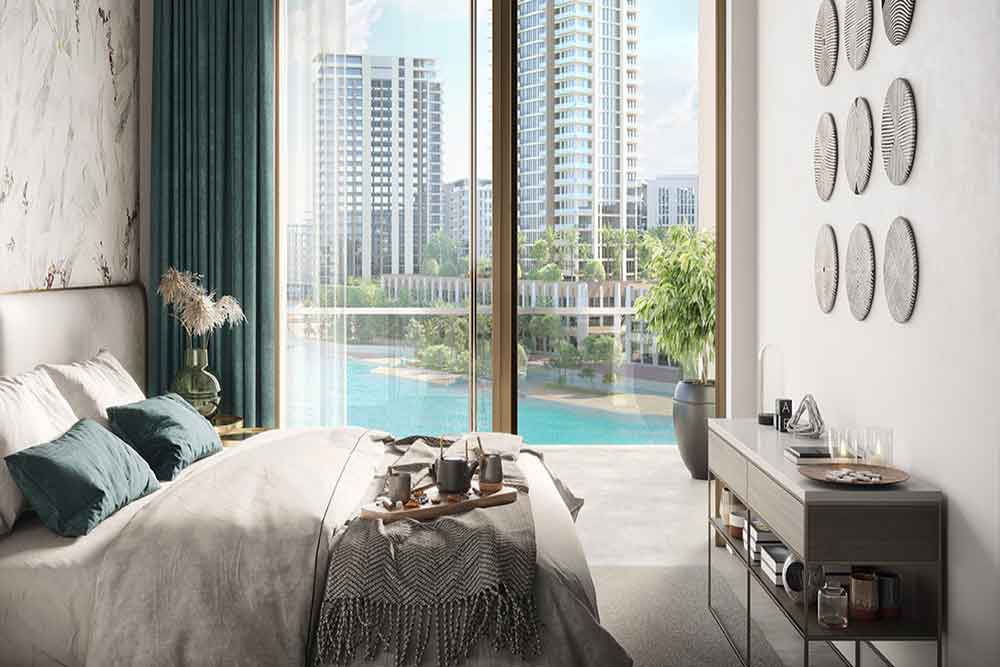 Enjoy mesmerising views of Dubai Creek Harbour from your luxurious penthouse in Rosewater at Creek Beach