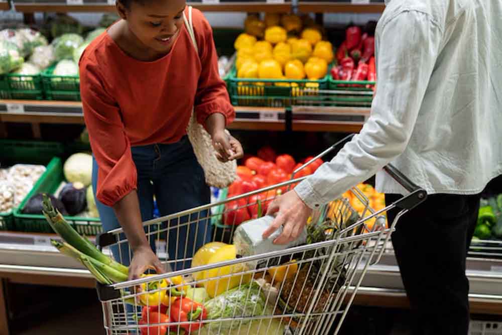 Woman shopping for grocery 