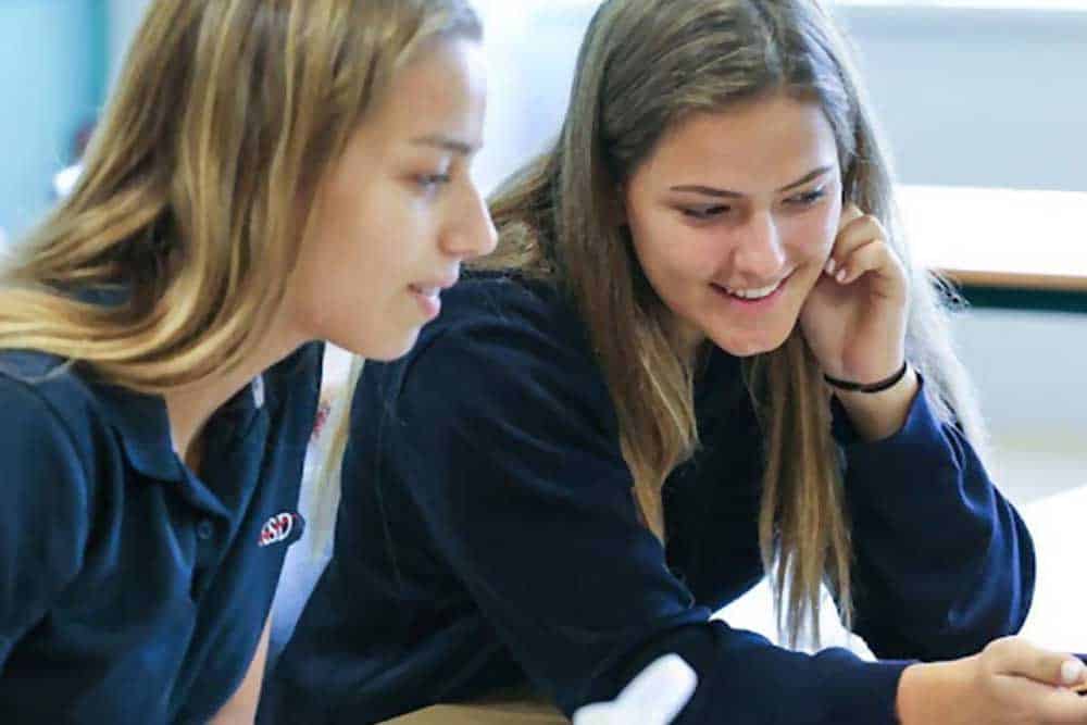 Discussion between two girls