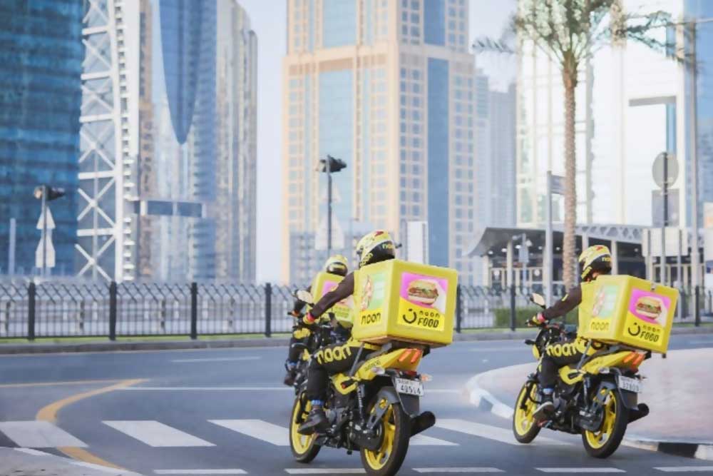 noon food delivery service riders in dubai