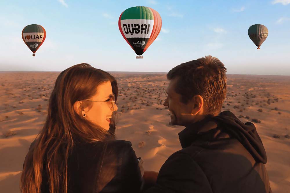 A couple with a view of a hot air balloon Dubai 