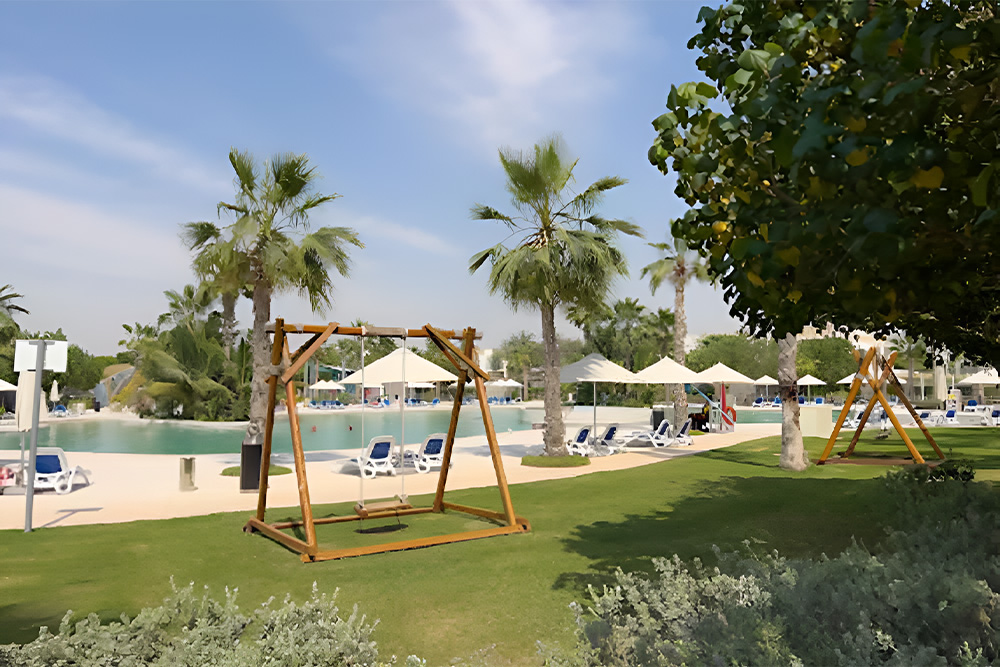 amenities in Damac hills 