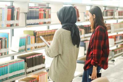 Bookstores in abu dhabi