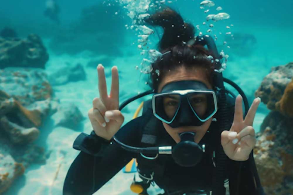 Girl posing underwater