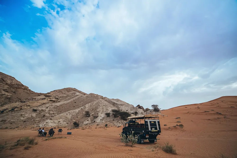  التخييم في مركز مليحة