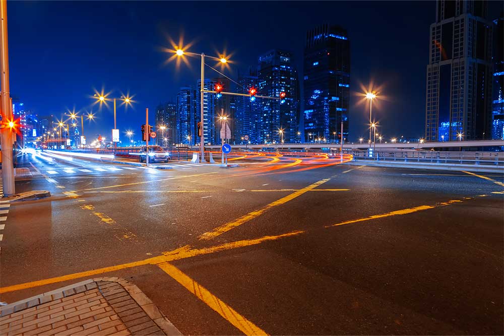 Night view of the streets of Muhaisnah