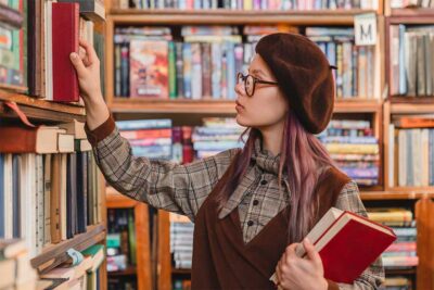 Bookstores in dubai