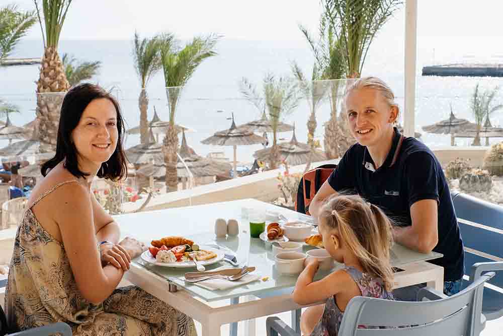 Family dining out at Jumeirah Beach Residence in Dubai