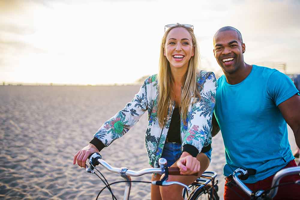 cycling along jumeirah beach