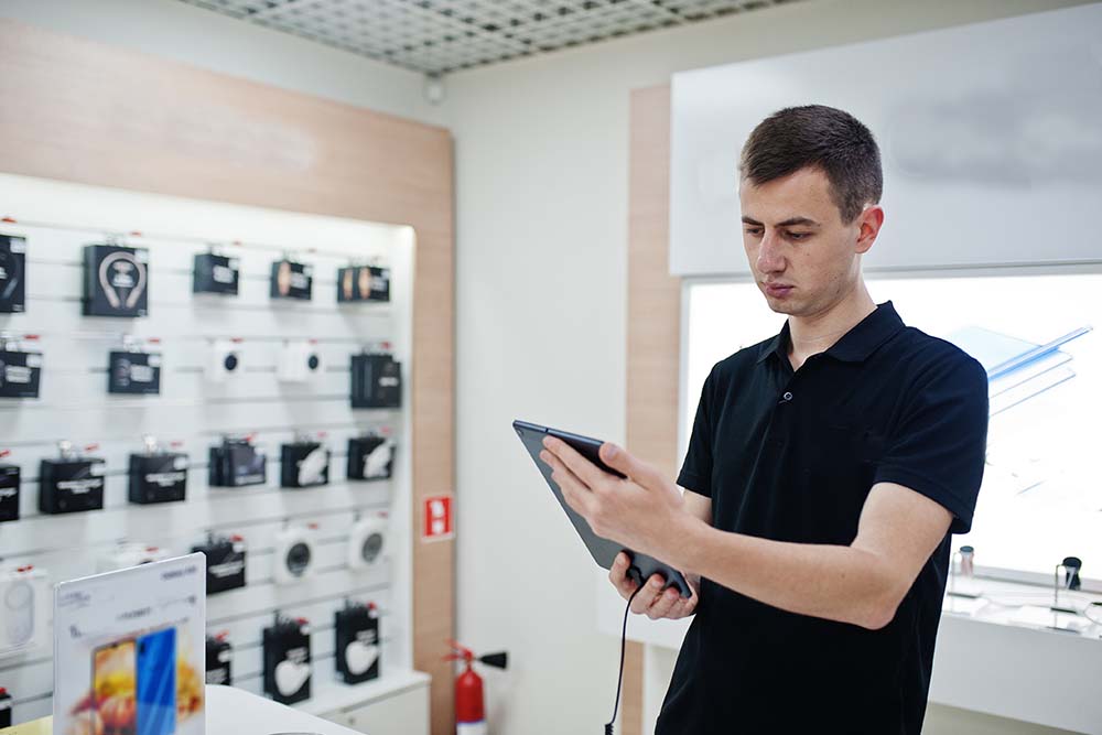 Electronics shop