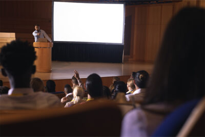 Sheikh Zayed Desert Learning Centre