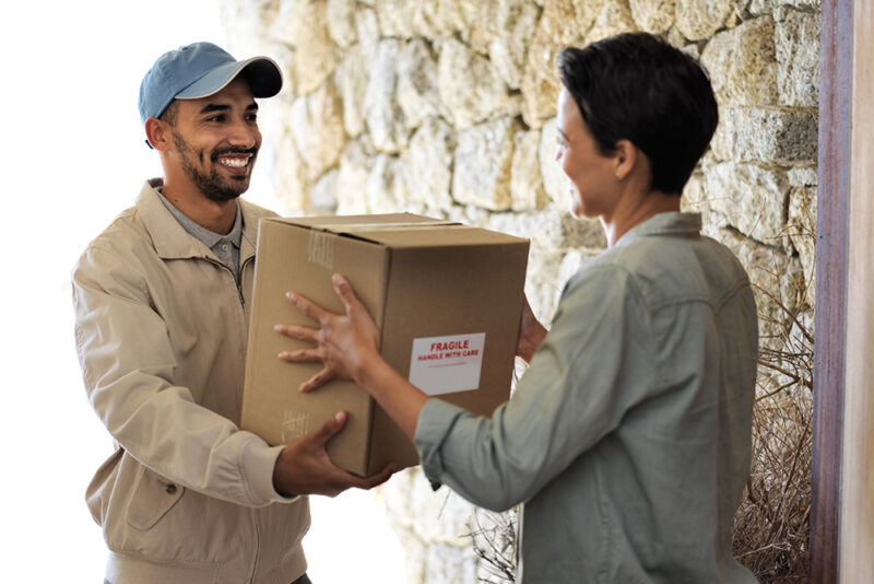 Courier Service in Sharjah