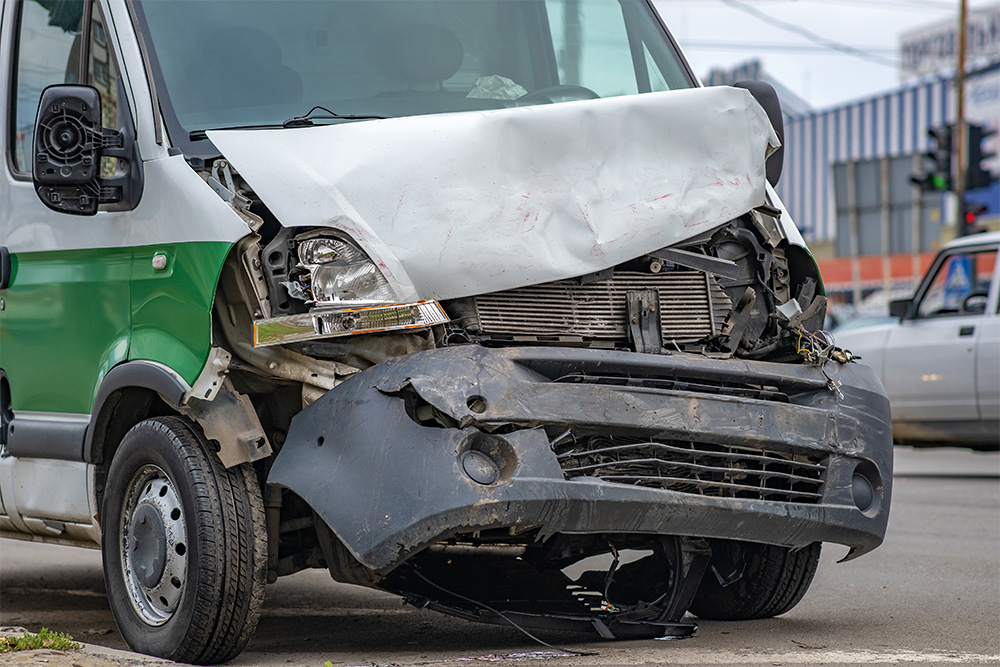 Heavy vehicle accident in Dubai