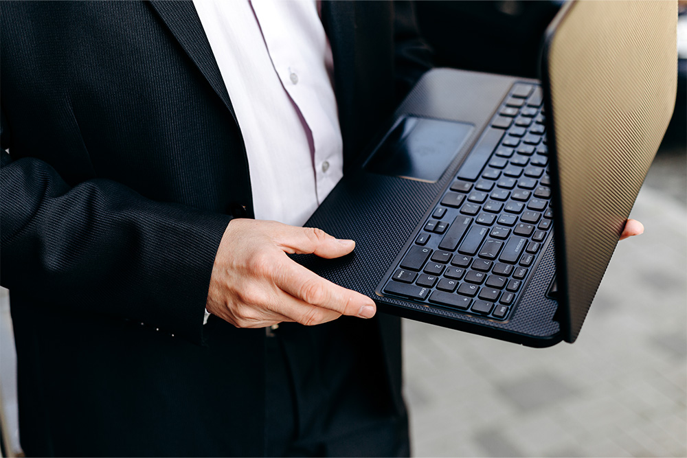 Handing over company laptop 