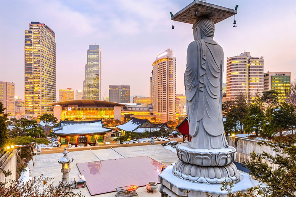 Experience the beauty of South Korea