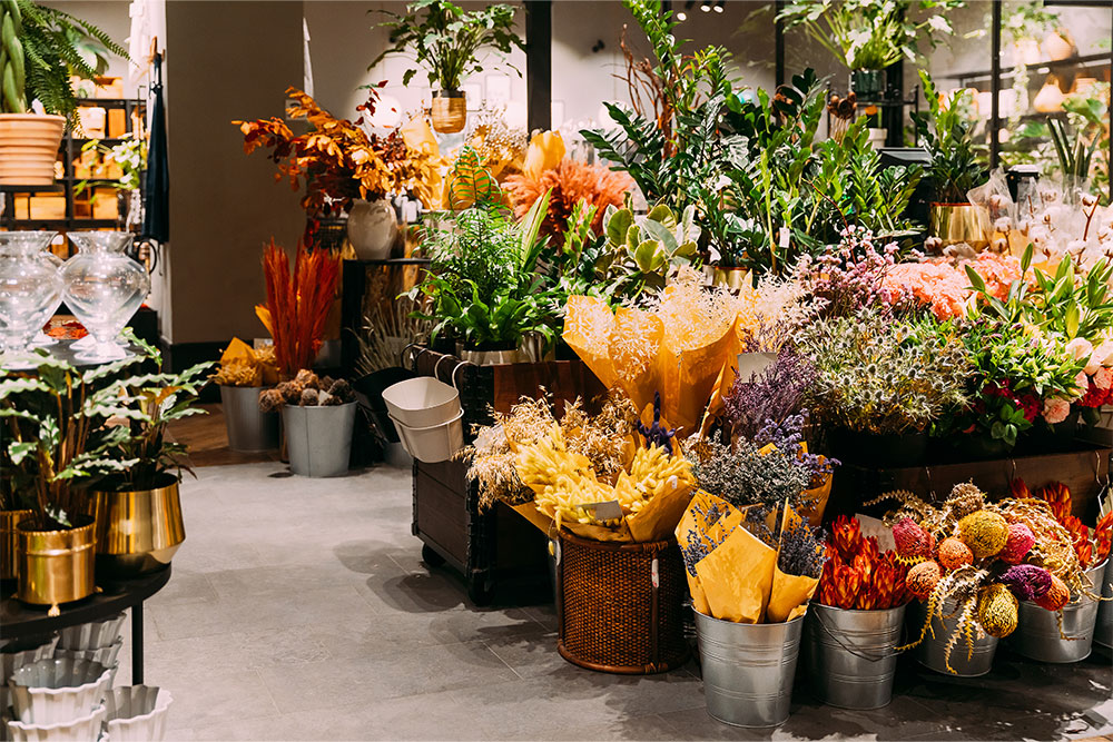 Flower display in a flower shop in Sharjah