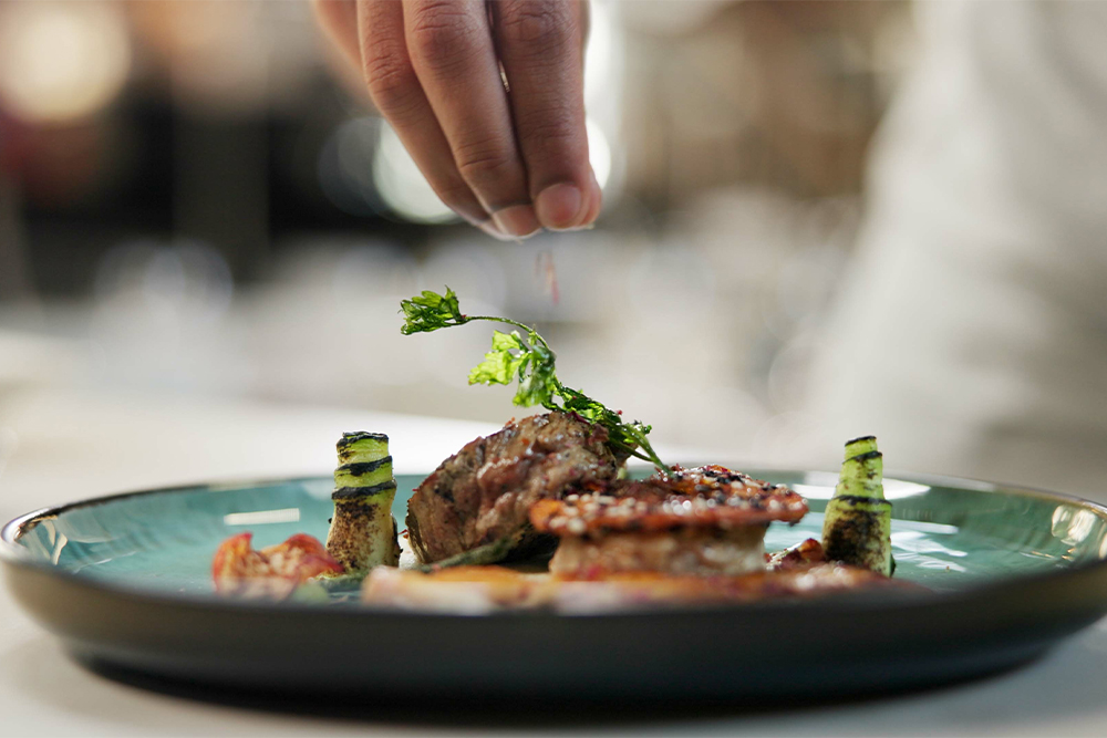 popular French restaurant in Abu Dhabi