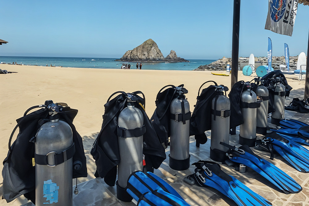  Scuba diving at Sandy Beach Dive Academy in Fujairah