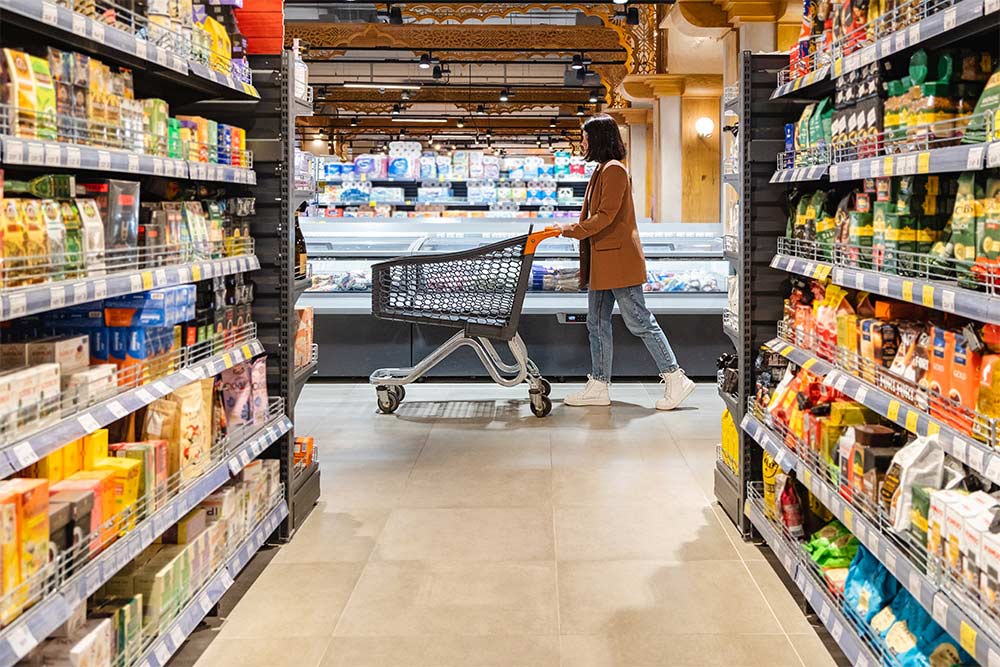 shopping at Grandiose Supermarket Abu Dhabi