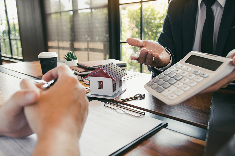 Calculating mortgage for a property in the UAE