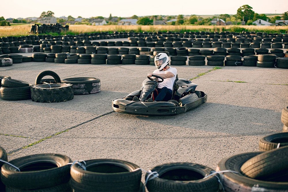 an outdoor circuit in the UAE