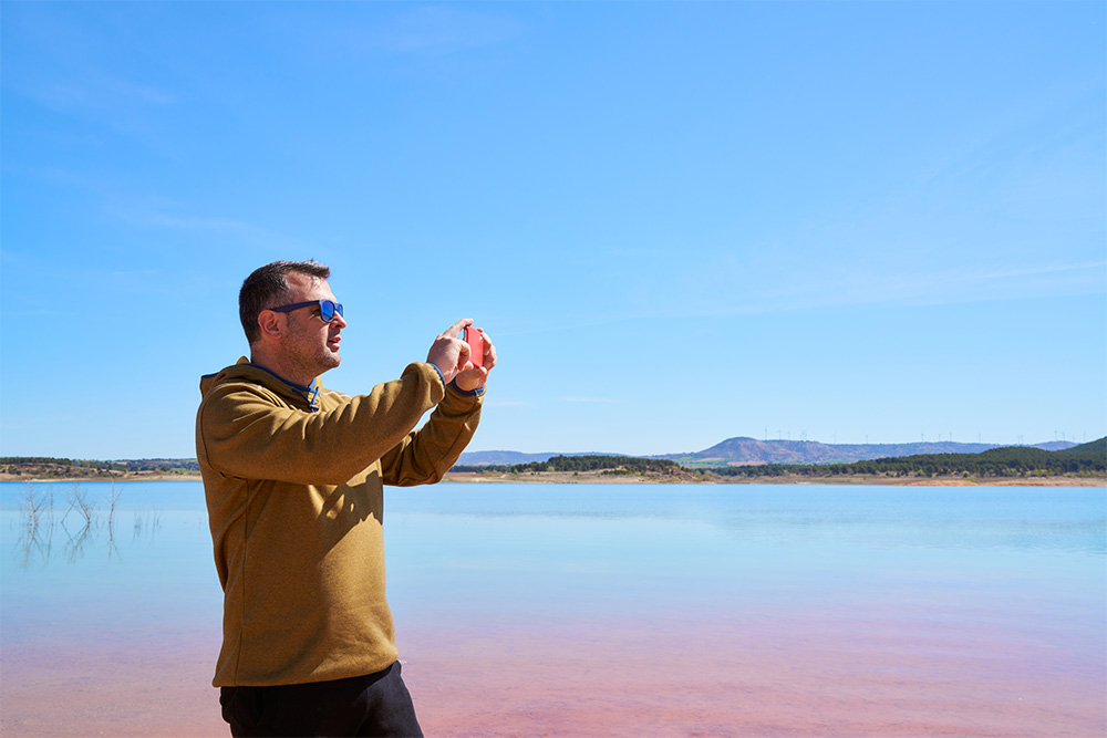 pink lake ras al khaimah