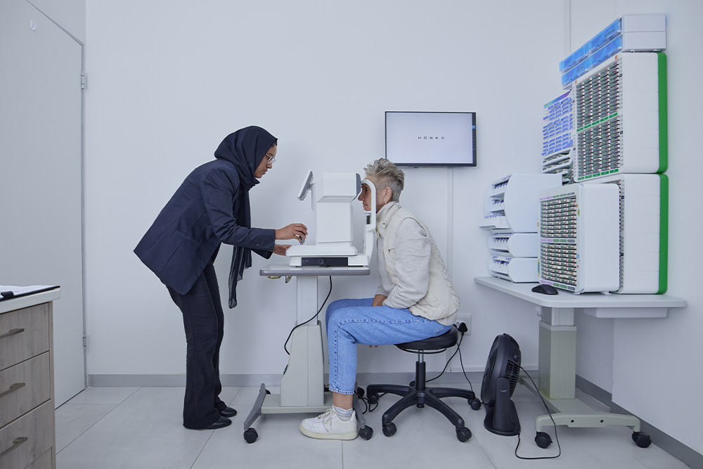 Patient examination in an eye clinic in Dubai 