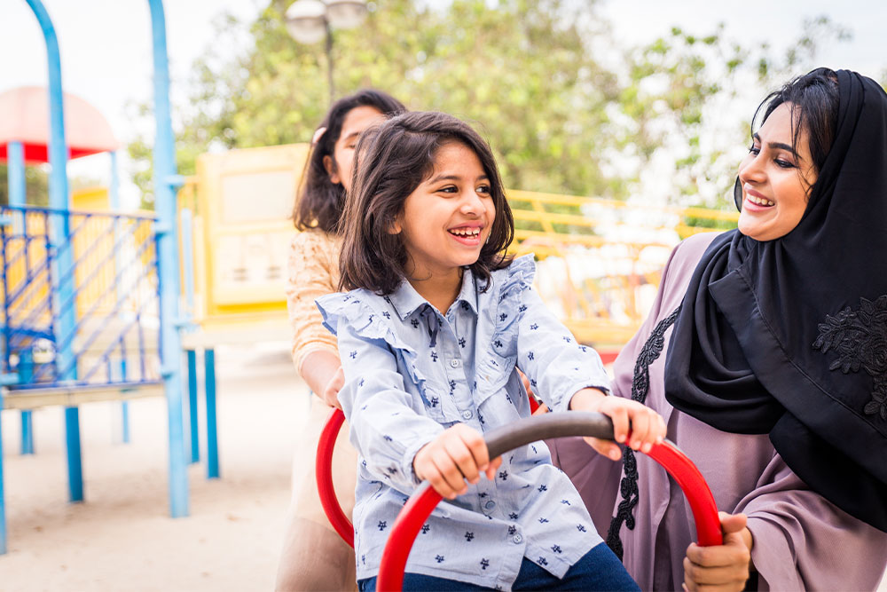 مناطق للعب الأطفال في الحديقة الرياضية