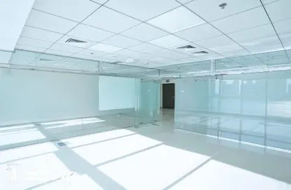 Office Space - Studio - 1 Bathroom for rent in Lake Central - Business Bay - Dubai