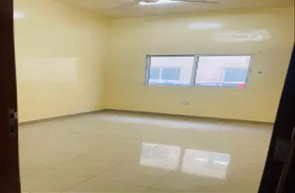 Labor Camp - Studio - 7+ Bathrooms for rent in Phase 1 - Dubai Investment Park (DIP) - Dubai