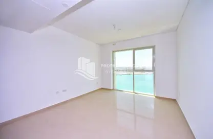 Apartment - 3 Bedrooms - 4 Bathrooms for sale in RAK Tower - Marina Square - Al Reem Island - Abu Dhabi