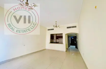 Apartment - 1 Bathroom for rent in Trafalgar Tower - CBD (Central Business District) - International City - Dubai