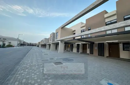 Villa - 3 Bedrooms - 3 Bathrooms for rent in Bloom Gardens - Al Salam Street - Abu Dhabi